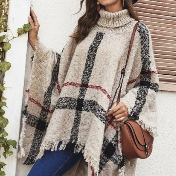 🌟🎉HOST PICK!🎉🌟Plaid Brit look Fringe Hem Cowl neck Poncho - Picture 2 of 8